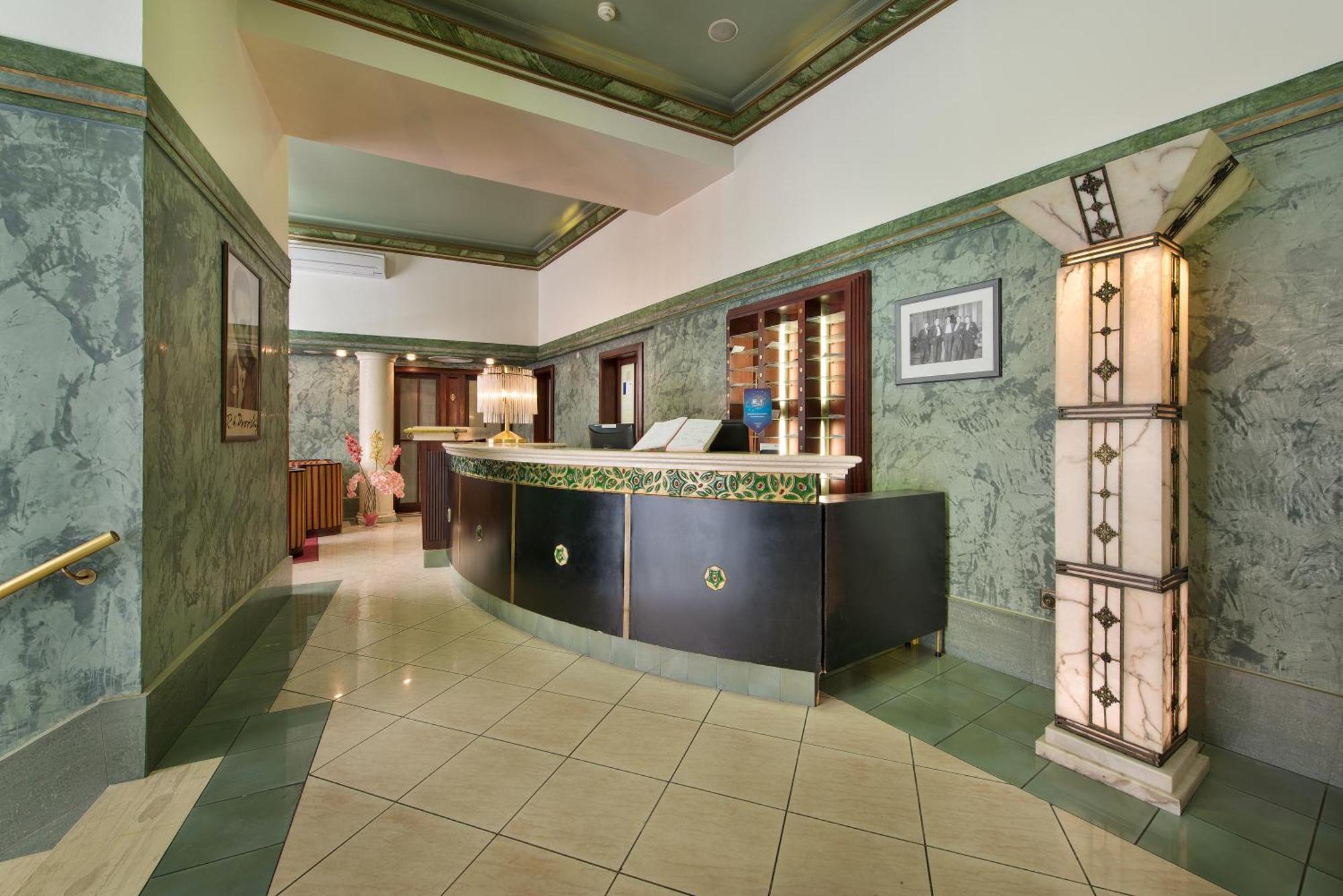 Hotel Esprit Praga Exterior foto